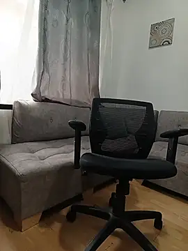 tata_sanz_'s Webcam Show