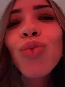 Tiny-Mimi – Naživo XXX chat