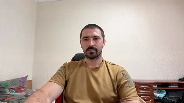 Hard_to_Obey Adlı Modelin Web Kamerası Şovu