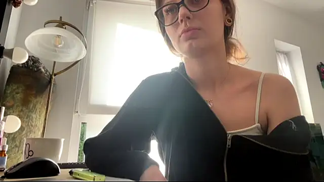 MilaTeen Webcamshow