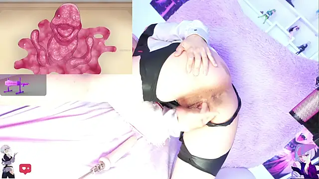 Kira-- live XXX chat