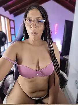 DannaBerry Chat XXX in diretta