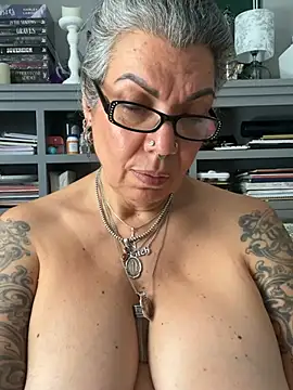 Chat XXX Live dieseldame1313