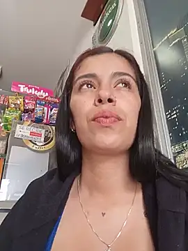 Nathaly_12 Chat XXX in diretta