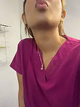 Chat XXX en directo de Kinky-Spa