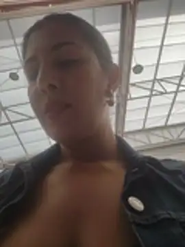 Chat +18 de scarlett_moore ao vivo