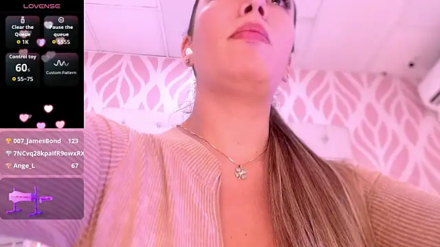 XXX chat uživo modela SashaDurante