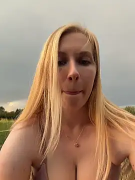 TrueSexyCrime's Live XXX Chat
