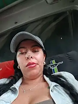 Czat XXX na żywo – Luianna
