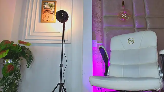 AlessiaLondon Live XXX-Chat