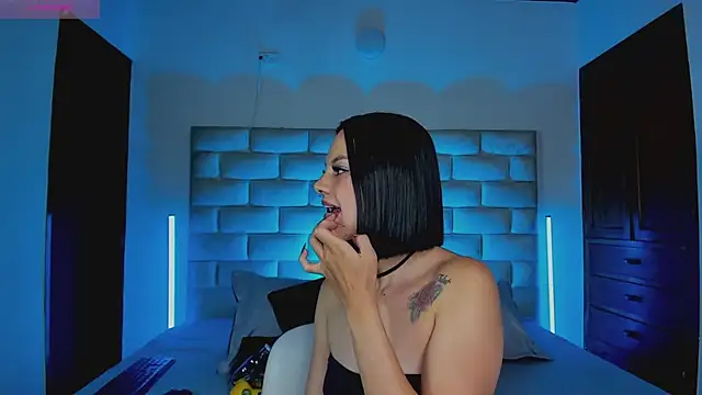 Chat +18 de HollyGrey_ ao vivo