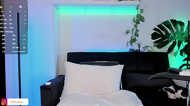 ariana_fitl_ Adlı Modelin Canlı XXX Sohbeti