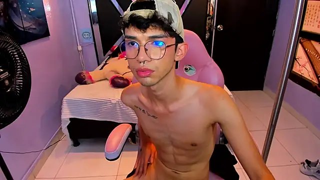 Živý XXX chat LiamHeatx