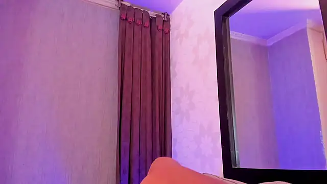 Ethan_qop Live XXX-Chat
