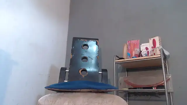 Amazing12inch Webcamshow