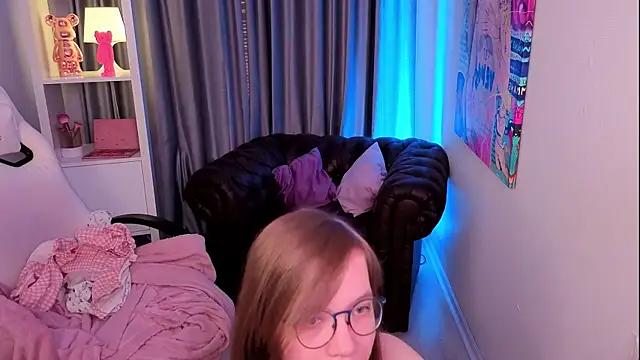 Chat +18 de LiaBroock ao vivo