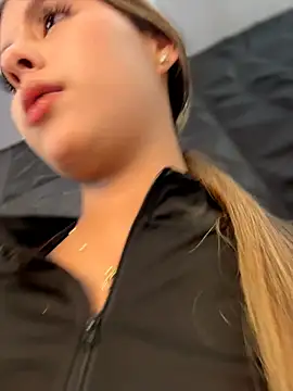 Valeria-escobar Obrolan Langsung XXX