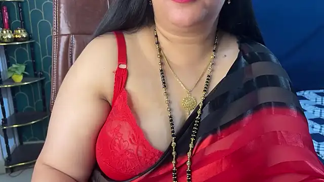 FlatVincy4's Live XXX Chat