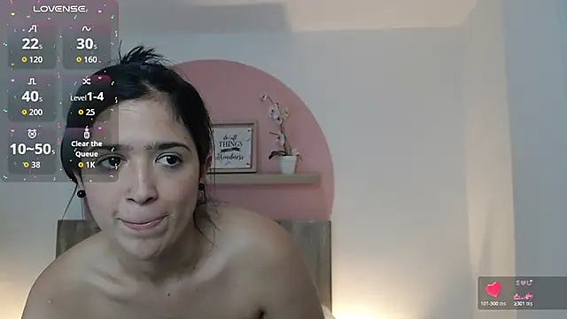 Chat +18 de lucia_henao_ ao vivo