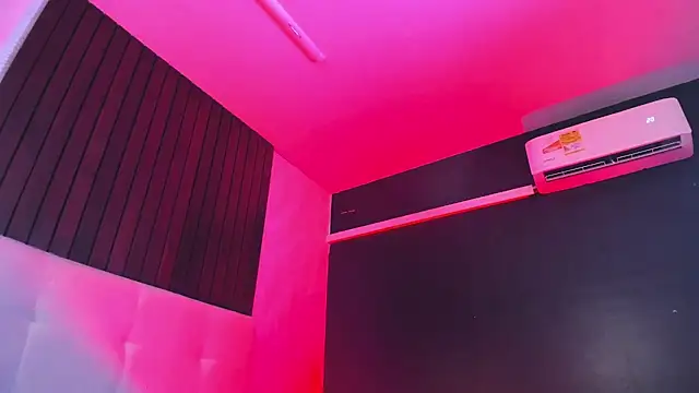 Živý XXX chat Cheys_Mast