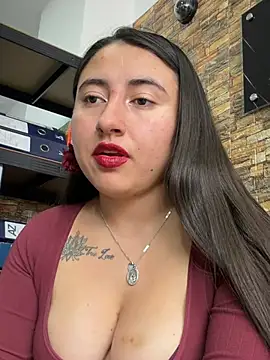 _Sarah-Office1 লাইভ XXX চ্যাট