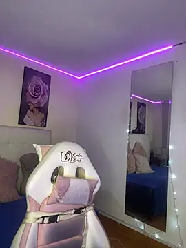 XXX chat uživo modela SamathaMay