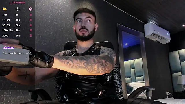 Chat XXX en directo de MarkWalker__