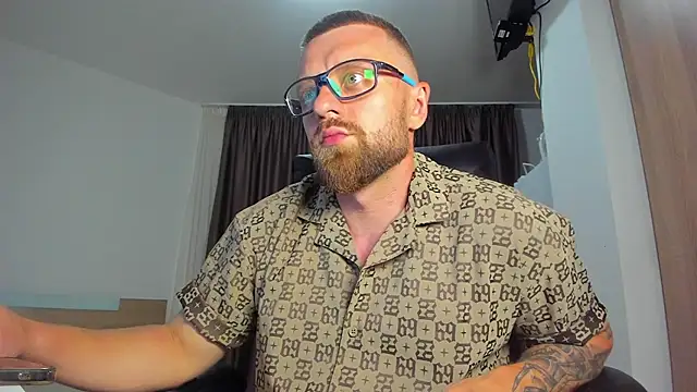 Findom_guyn Live XXX chat