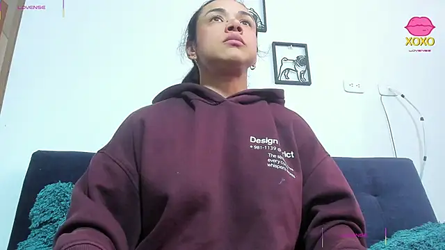 XXX chat uživo modela Bessie32