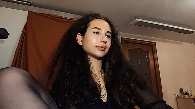 HazyLoom Chat XXX live