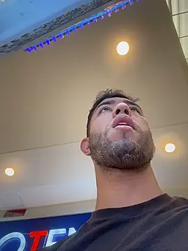 liam_bronw Chat XXX in diretta