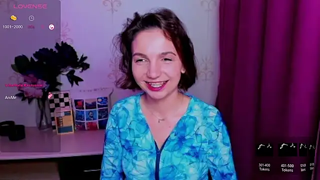 KindHazelHere_'s Live XXX Chat