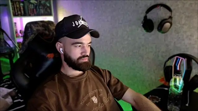 Chat XXX en directo de _Serious_Man