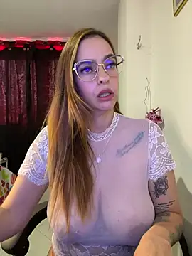 Chatroom XXX en direct de Alessandra_Schmoll