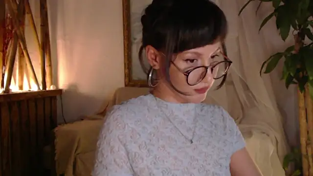 wanderwhitch's Live XXX Chat