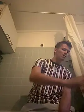 Toyjungee Live XXX-Chat