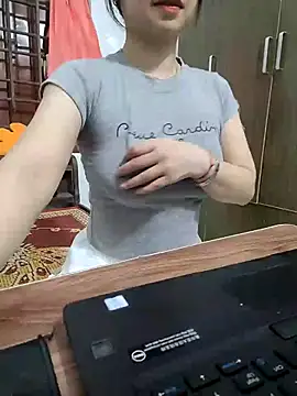 NinaKey 网络视讯表演