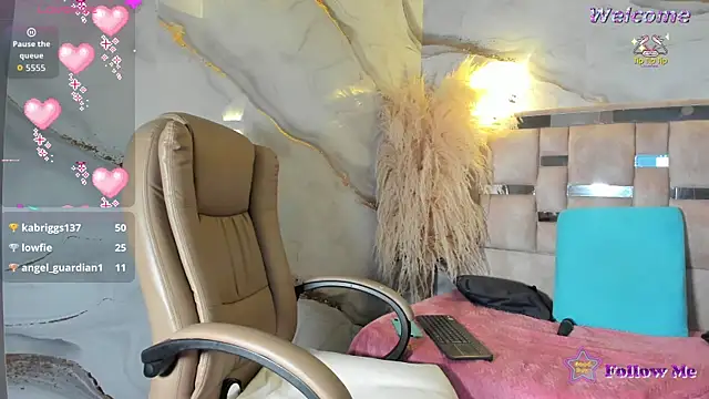 XXX chat uživo modela Danielaa_a