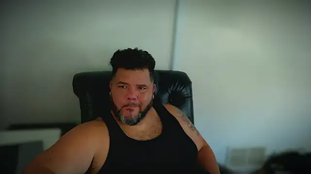 HotDominicanCum's Live XXX Chat