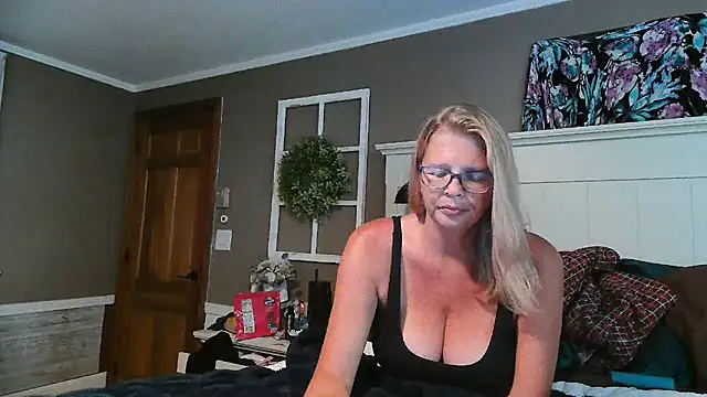 Chat XXX Live Stickywethoney