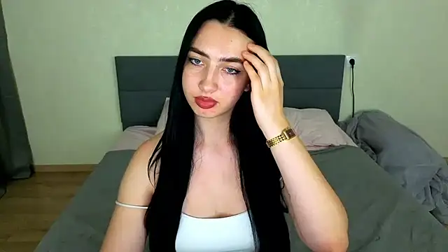 XXX chat uživo modela WildKittenX_
