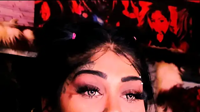 indian_dreamgirl élő XXX-chatje