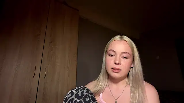 Omilia – Live XXX-chat