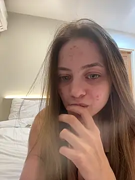 IamRIA's Live XXX Chat