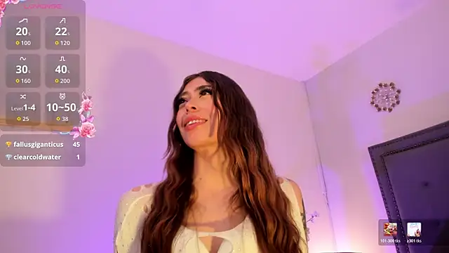 Živý XXX chat EmmilyClark