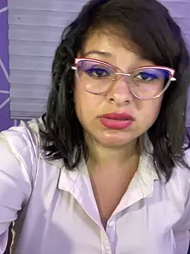 MiiaaJoness – Live XXX-chat