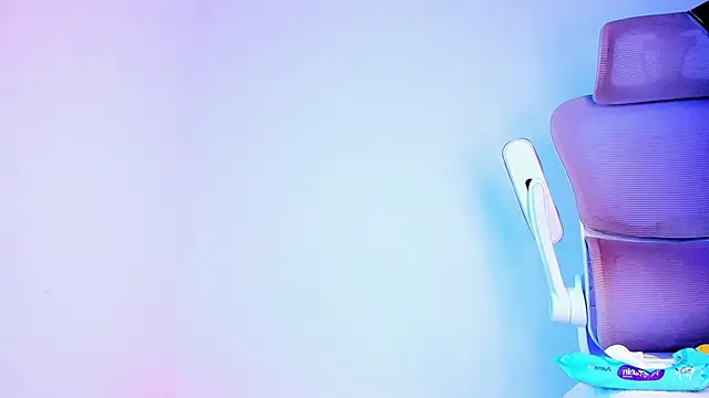 צ'אט XXX בשידור חי של sofiaa_grey_