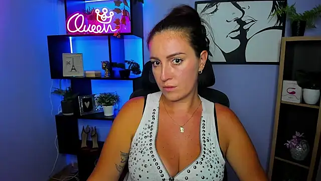 FUN_AMI: απευθείας συνομιλία ΧΧΧ