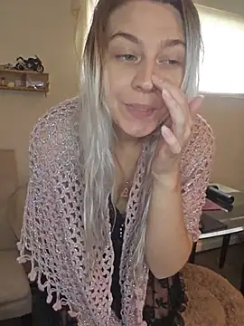 Chatroom XXX en direct de ScarletCallings_420