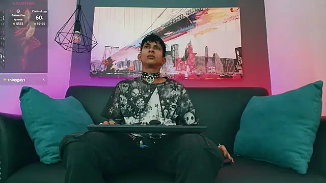 Онлайн чат XXX Maximoking26